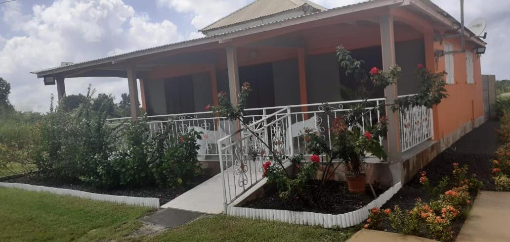 Gite Poz Kreyol Port-Louis Exterior photo